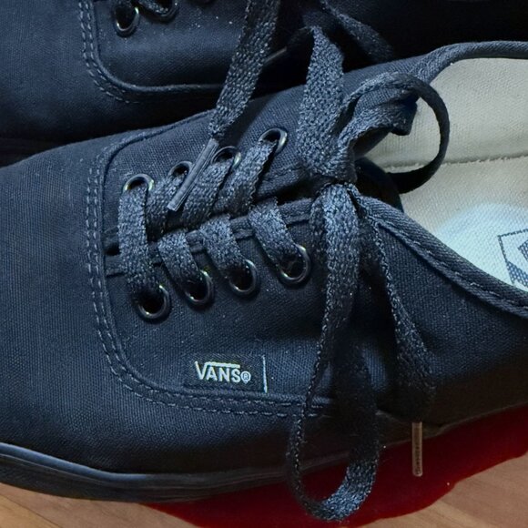 Vans Authentic Sanitized Black Canvas Lace-Up Sneakers Mens 9 / Womens 10.5 - Picture 4 of 12